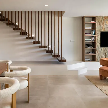 Luxury Alma - 5br With Pool, Garden & Parking Villa Marbella